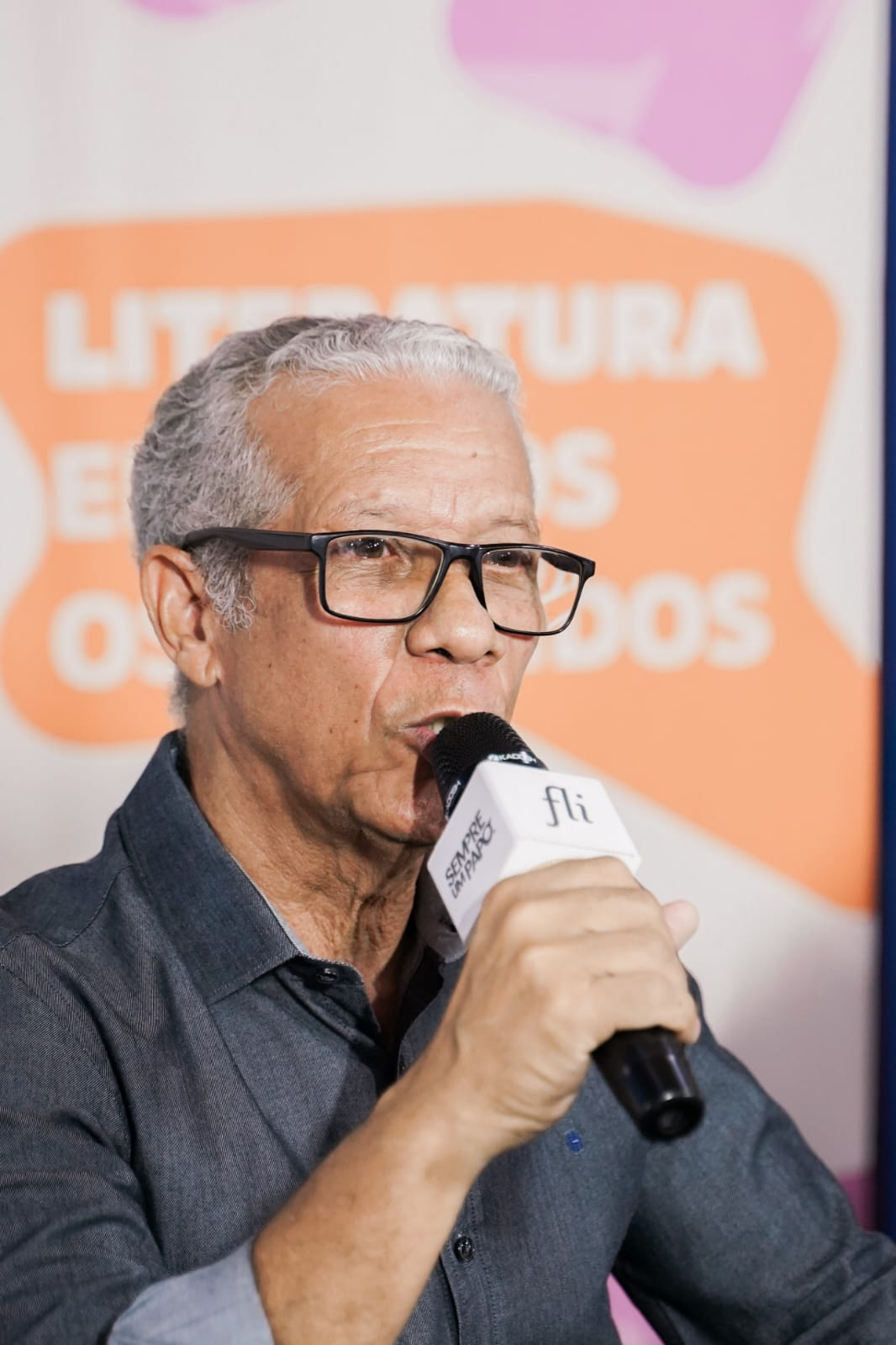 Silvano Avelar em entrevista